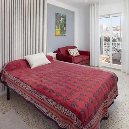 Casa Nido Playa Algarrobo Costa
